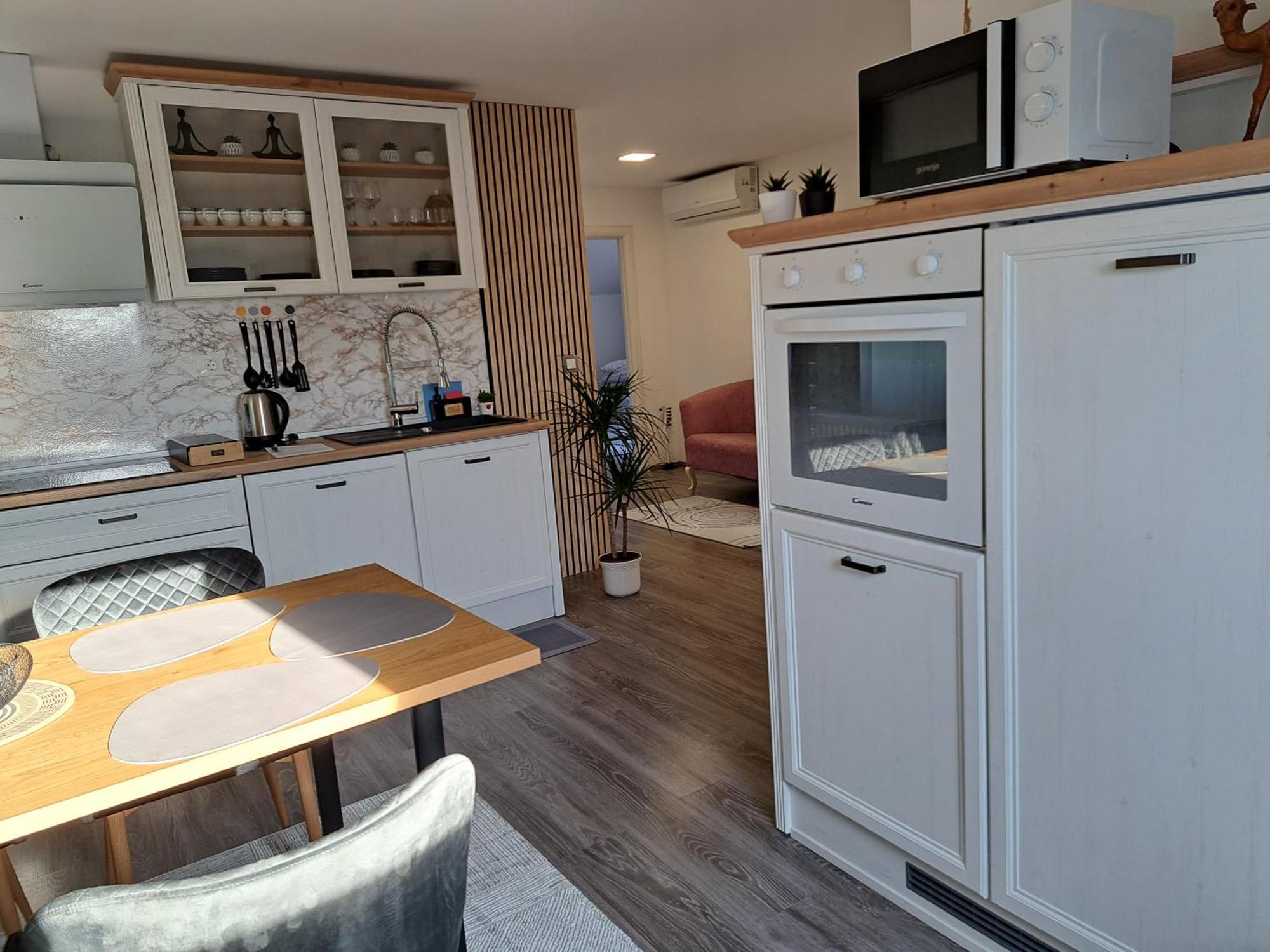 Apartmani Habibi Jalzabet Exterior foto